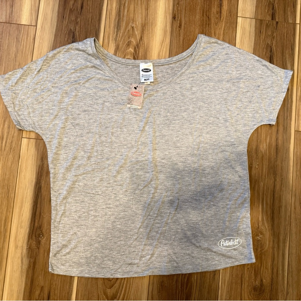 NWT Women’s Peterbilt Athletic slouchy t-shirt